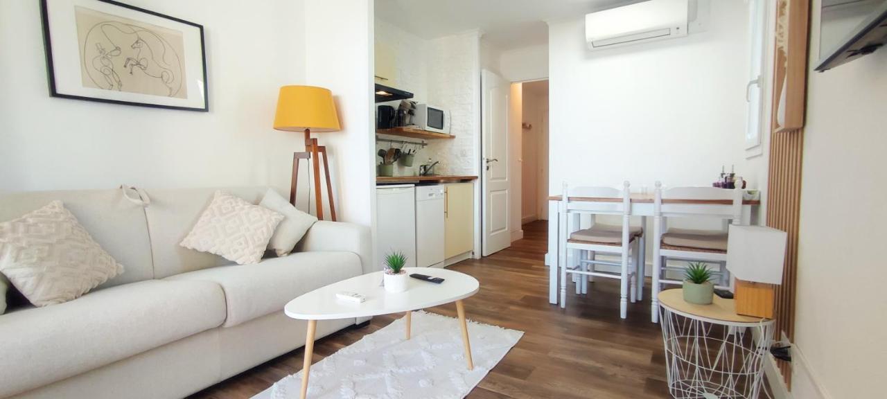 Chez Adriana Studio Vue Mer Avec Piscine Grimaud Εξωτερικό φωτογραφία